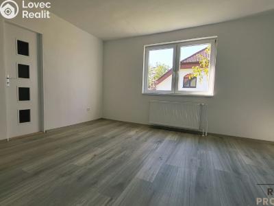 Pronájem bytu 2+1 Komorní Lhotka č. 23