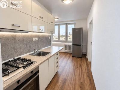 Pronájem bytu 3+1 Praha, Olbramovická č. 2