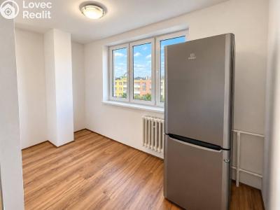 Pronájem bytu 3+1 Praha, Olbramovická č. 3