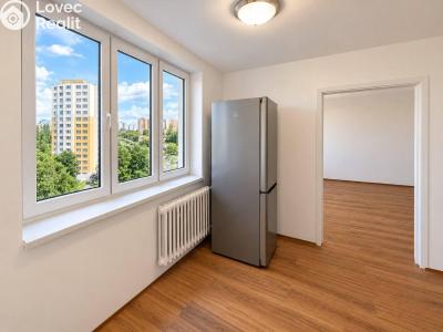 Pronájem bytu 3+1 Praha, Olbramovická č. 5