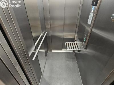 Prodej bytu 2+KK Bystřice nad Pernštejnem, Masarykovo náměstí 56 č. 4