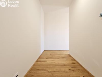 Prodej bytu 2+KK Bystřice nad Pernštejnem, Masarykovo náměstí 56 č. 35