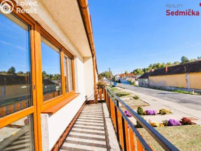 Sale family house Únanov č. 10