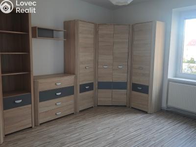 Pronájem bytu 3+1 Znojmo, 28. října č. 3