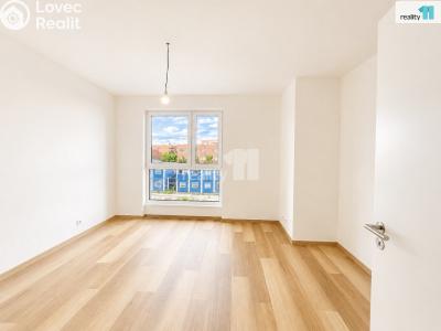 Sale apartment 2+KK Praha 12, Kolmanova č. 5