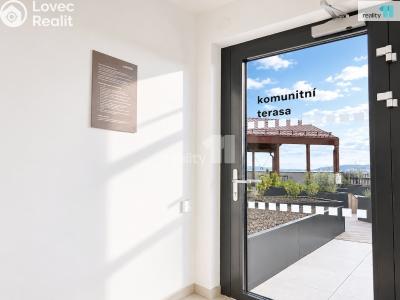 Sale apartment 2+KK Praha 12, Kolmanova č. 24