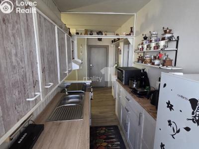 Sale apartment 3+1 Chodov, Čs. odbojářů č. 11