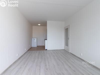 Rent apartment 2+KK Kolín, Kremličkova č. 7