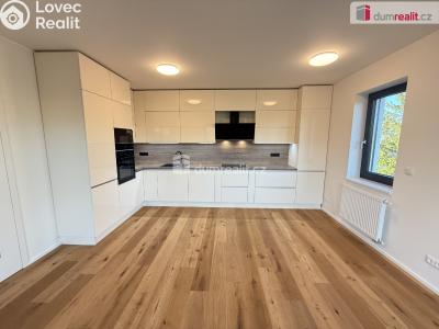 Rent apartment 2+KK Praha-Zličín, Strážovická č. 1