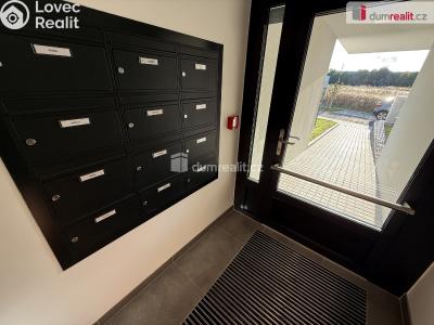 Rent apartment 2+KK Praha-Zličín, Strážovická č. 18