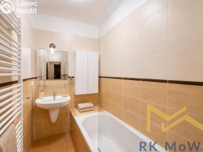 Rent apartment 3+KK Praha, Břežánecká č. 5