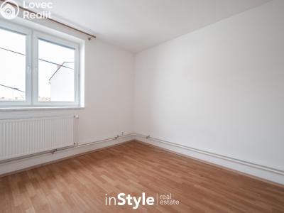 Rent apartment 3+1 Kunovice, Pod Valy 351 č. 12