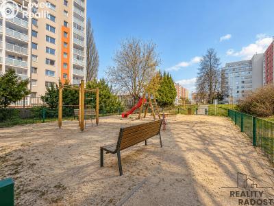 Prodej bytu 3+1 Praha, Vajdova č. 30