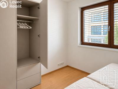 Rent apartment 2+KK Praha, Naskové č. 6