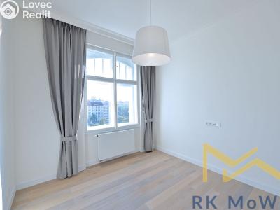 Rent apartment 3+1 Praha, náměstí Jiřího z Poděbrad č. 7