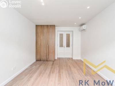 Rent apartment 3+KK Praha, náměstí Jiřího z Poděbrad č. 7