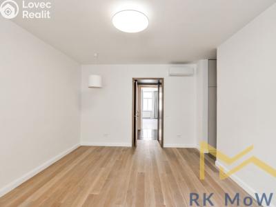 Rent apartment 3+KK Praha, náměstí Jiřího z Poděbrad č. 8