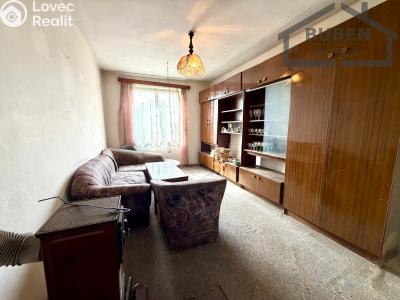 Sale apartment 2+1 Hošťka č. 12