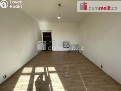 Rent apartment 2+1 Praha 10, Černokostelecká č. 3