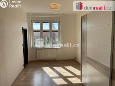 Rent apartment 2+1 Praha 10, Černokostelecká č. 7