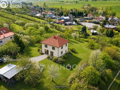 Sale family house Kly č. 8