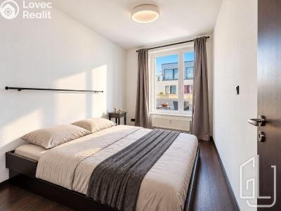 Prodej bytu 2+KK Praha, Makedonská č. 4