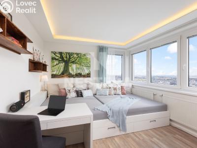 Rent apartment 4+KK Praha, náměstí Junkových č. 7