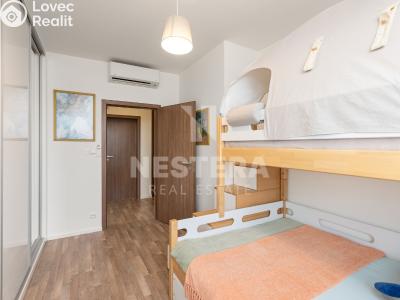Rent apartment 4+KK Praha, náměstí Junkových č. 13