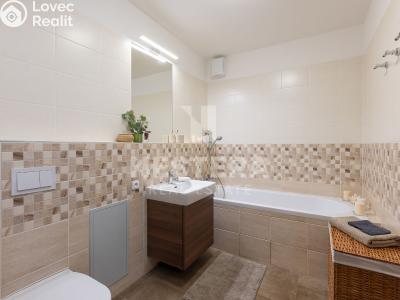 Rent apartment 4+KK Praha, náměstí Junkových č. 16