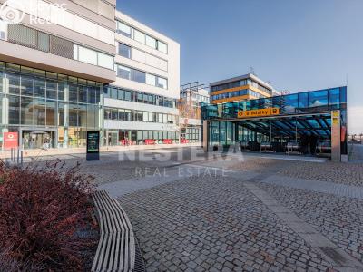 Rent apartment 4+KK Praha, náměstí Junkových č. 25