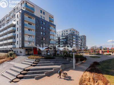 Rent apartment 4+KK Praha, náměstí Junkových č. 27