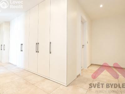 Rent apartment 3+KK Praha, Nesvadbova č. 17