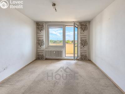Продажа квартиры 2+1 Praha, Chlebovická č. 10