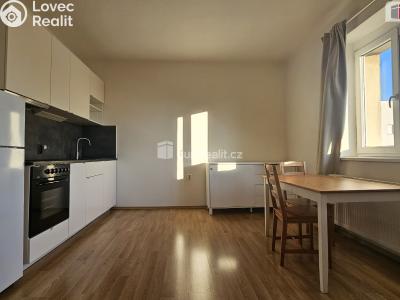 Rent apartment 2+KK Praha 9, Na stráži č. 1