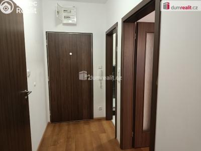 Rent apartment 2+KK Praha 9, Makedonská č. 7
