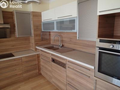 Rent apartment 4+KK Praha, Osadní č. 3