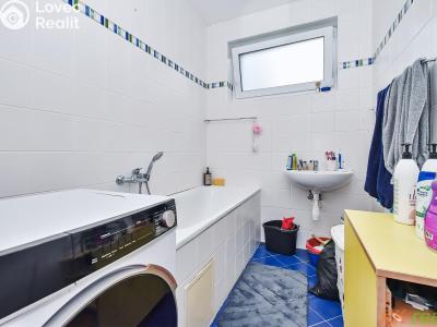 Rent apartment 2+KK Hostivice, Kmochova 1297 č. 5