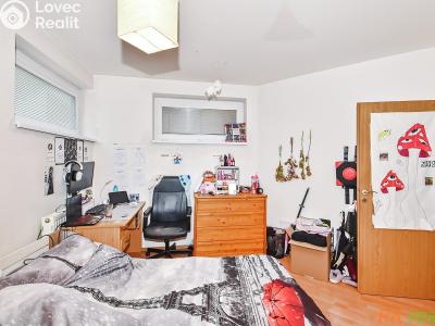 Rent apartment 2+KK Hostivice, Kmochova 1297 č. 9
