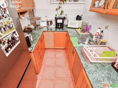 Rent apartment 2+KK Hostivice, Kmochova 1297 č. 18