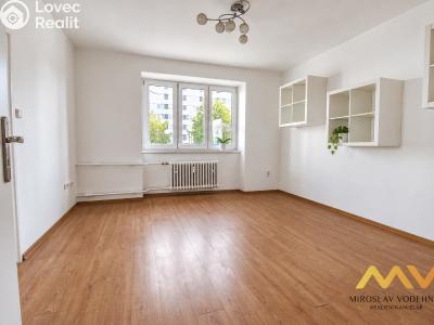 Rent apartment 2+1 Hradec Králové, Průmyslová č. 7