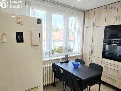 Sale apartment 4+1 Rakovník, Pod Nemocnicí 2141 č. 5