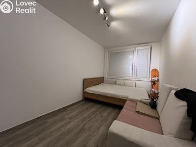 Rent apartment 3+1 Pardubice, kpt. Bartoše 330 č. 7