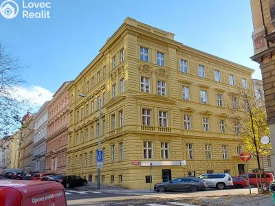 Rent apartment 3+KK Praha, Balbínova č. 1