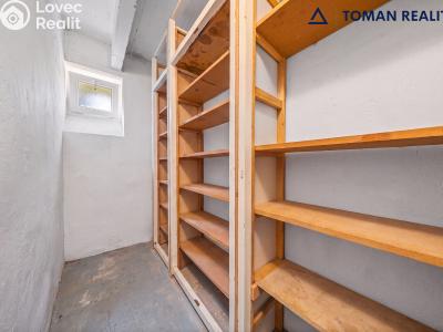 Sale apartment 2+1 Kolín, Mikoláše Alše č. 21
