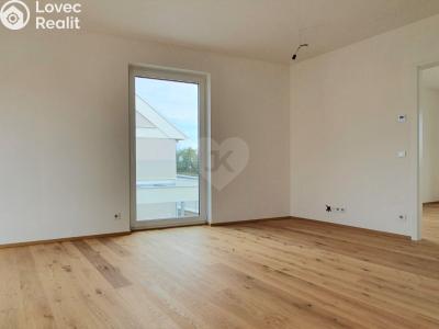 Rent apartment 2+KK Praha, Ke Tvrzi č. 5