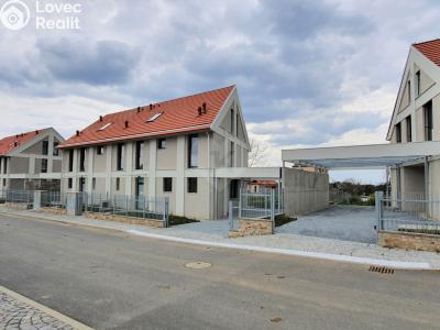Rent apartment 2+KK Praha, Ke Tvrzi č. 11