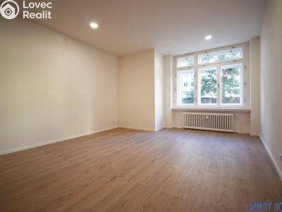 Rent apartment 3+KK Praha, Janovského č. 15
