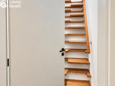 Rent apartment 2+KK Kostelec nad Labem, Zeyvalova č. 13