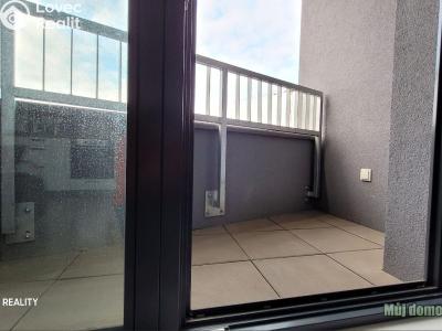 Pronájem bytu 1+KK Praha, Komořanská č. 5