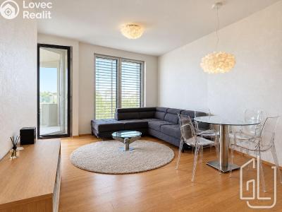 Rent apartment 2+KK Praha, Hodonínská č. 4